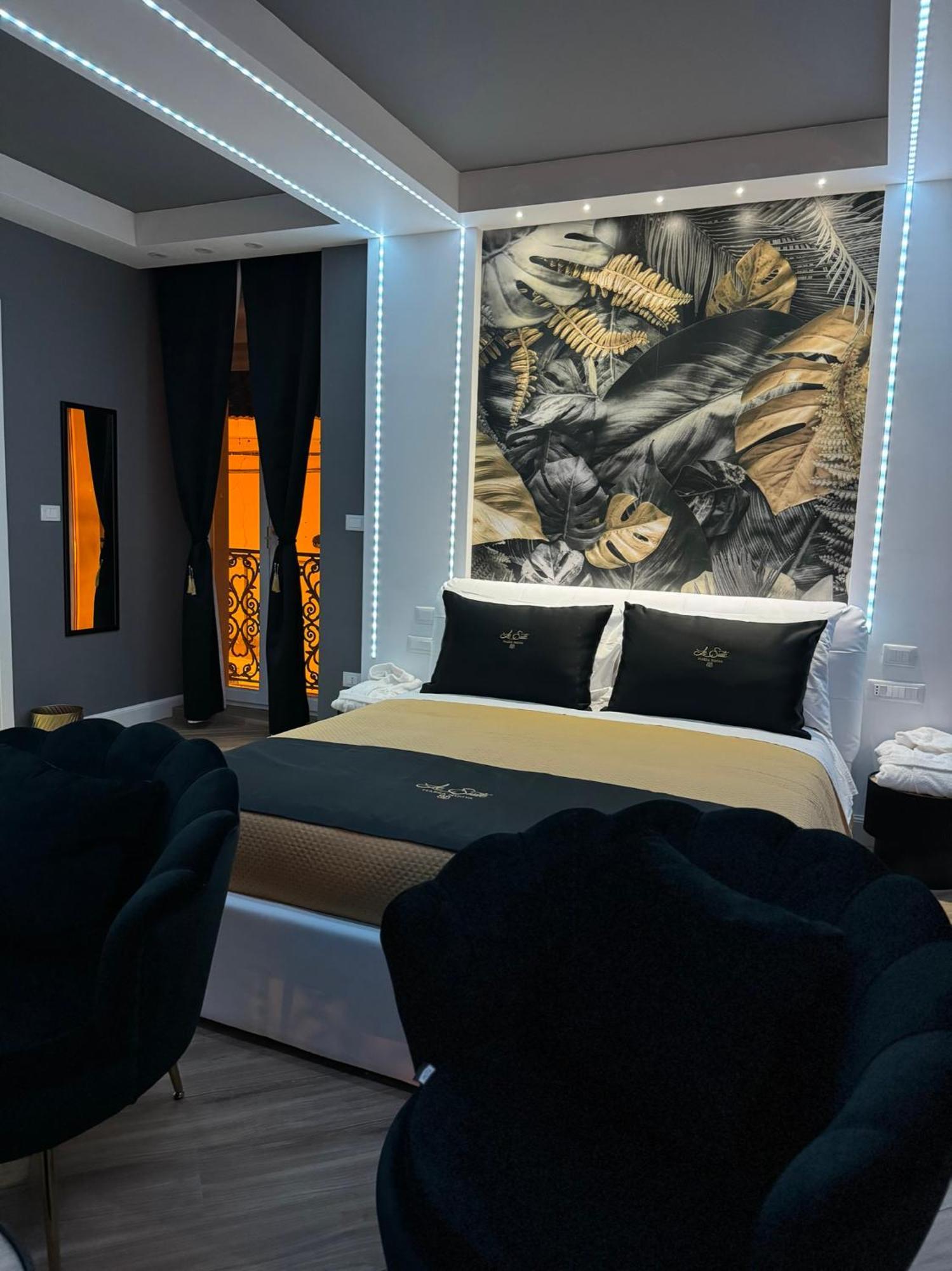 Le Suite Piazza Nuova ฟอจเจีย ภายนอก รูปภาพ